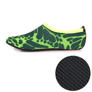 3mm Non-slip Rubber Embossing Texture Sole Figured Diving Shoes and Socks, One Pair(Green)