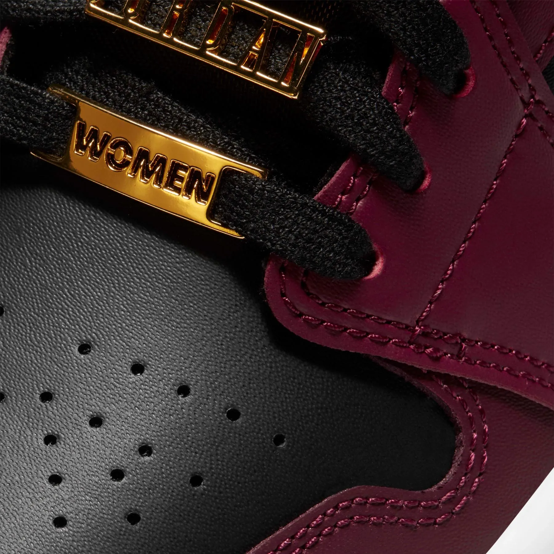 Air Jordan 1 Wmns Low SE 'Dark Beetroot'