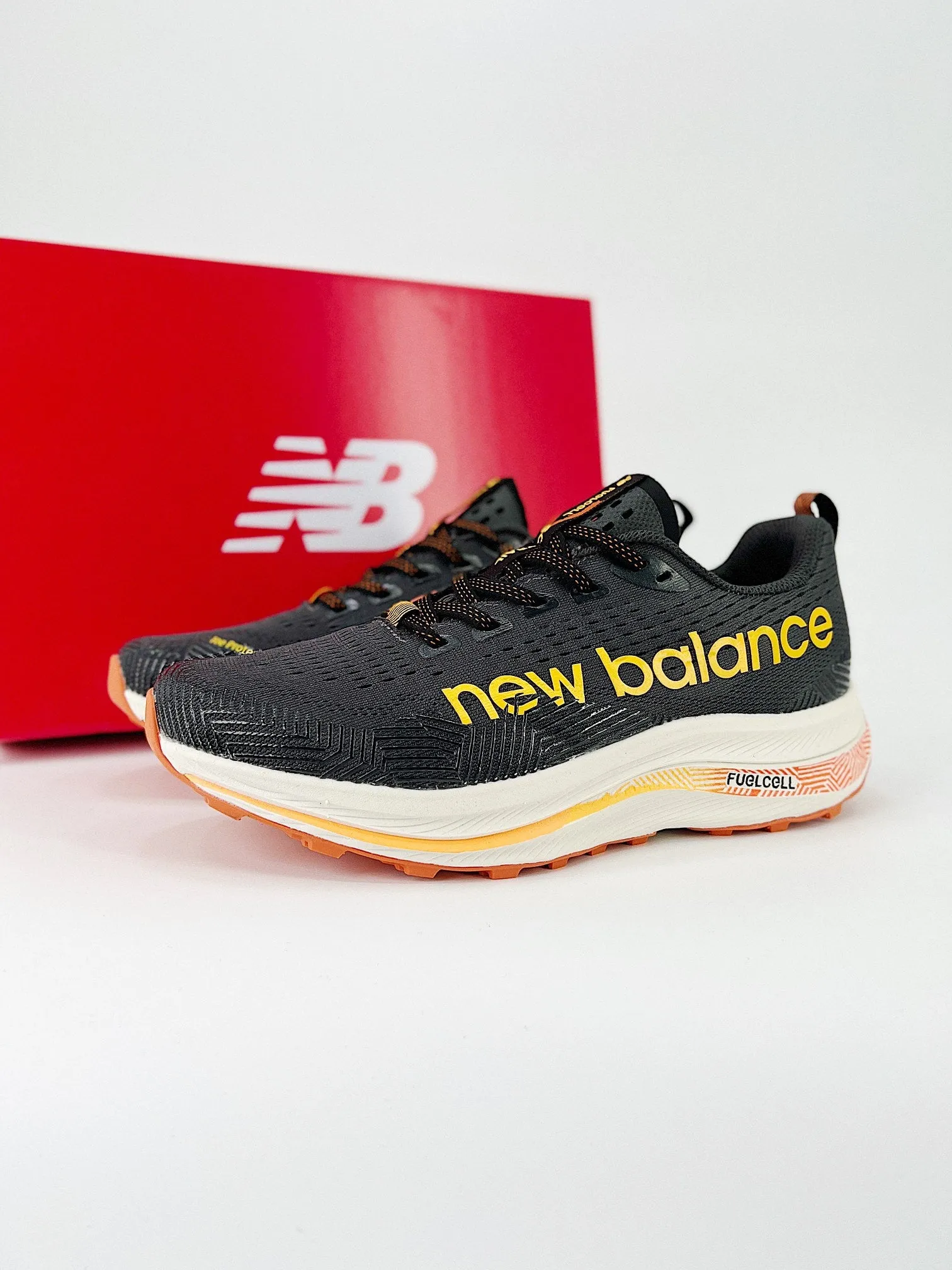 New Balance NB FuelCell SuperComp Trail