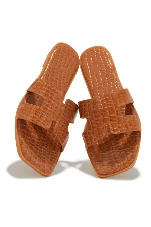 Vianka Slip On Sandals - Tan